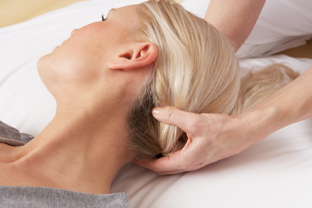 Head Massage Blonde
